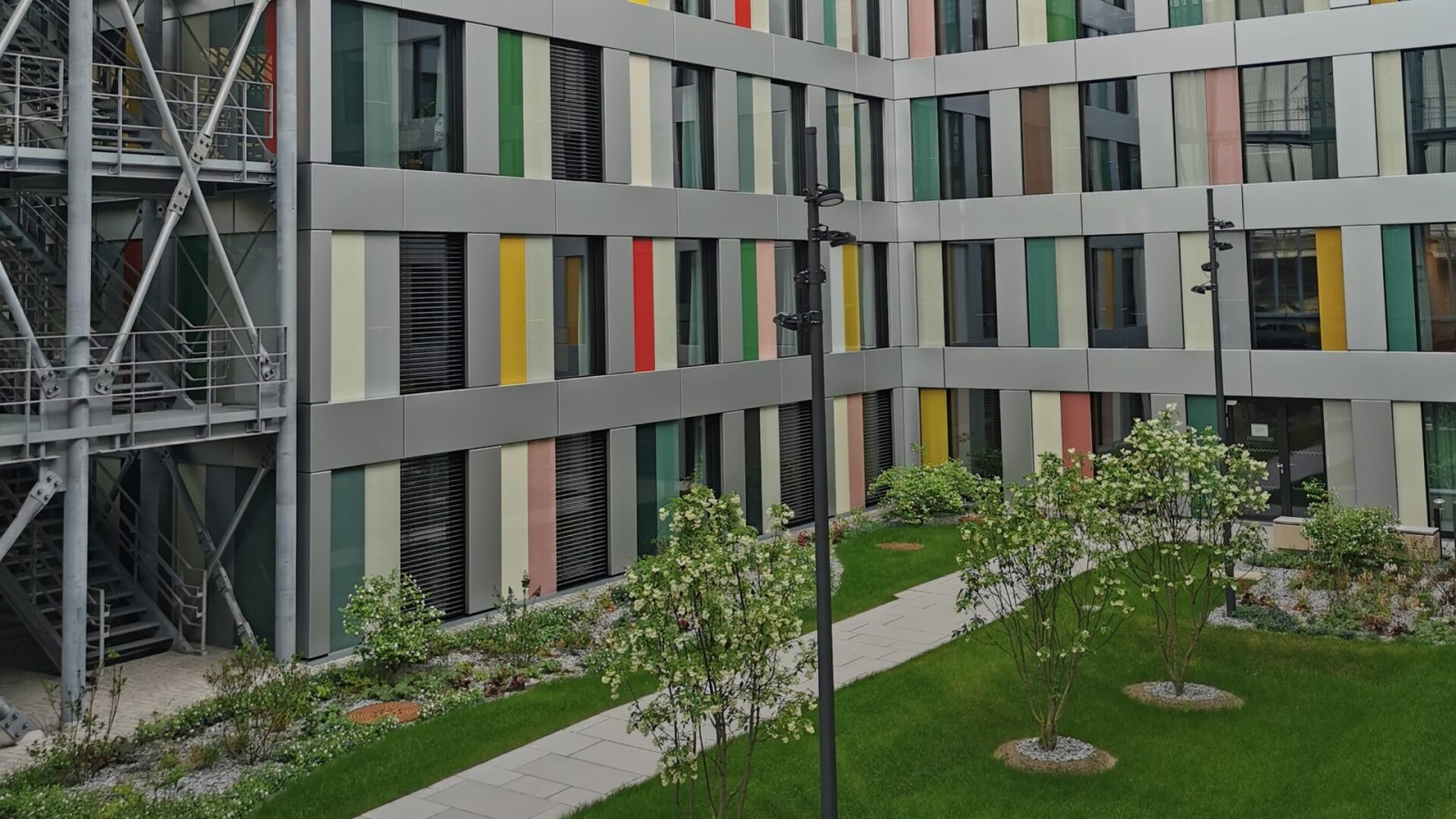 Besichtigung Holzmodulbau Luisenblock West